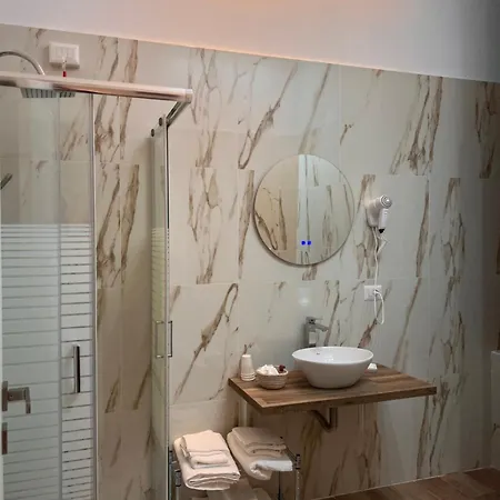 Astorya E' Gasthof 4*