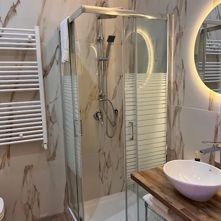 招待所 Astorya E'